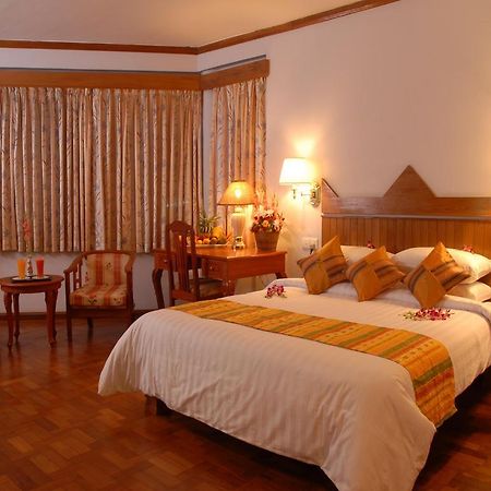 Amazing Kaytu Hotel Taungoo Exterior foto